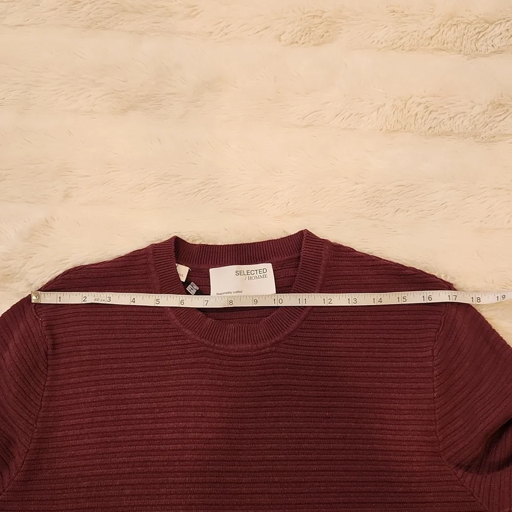 Selected Homme Men “Masei” Knit Crew Neck in Maroon Burgundy color size L